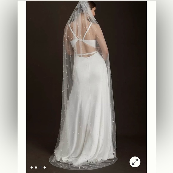 Pearl Veil